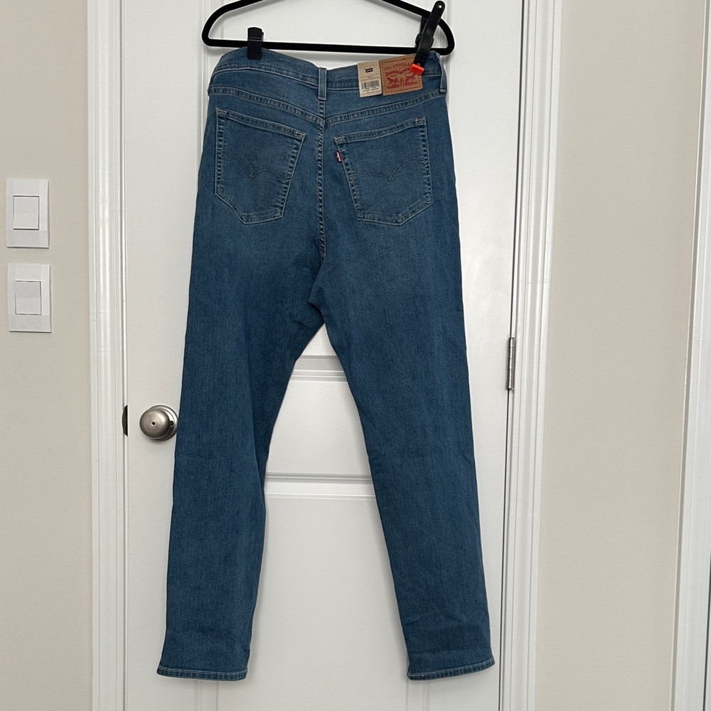 Levi’s 724 High Rise Straight Jeans 14W Medium Wash NWT - Picture 2 of 4